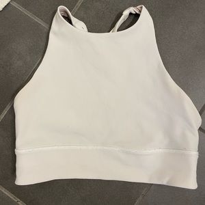 Lululemon sports bra size 8